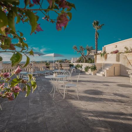 Tufo Bianco Relais Bed & Breakfast Massafra Exterior photo